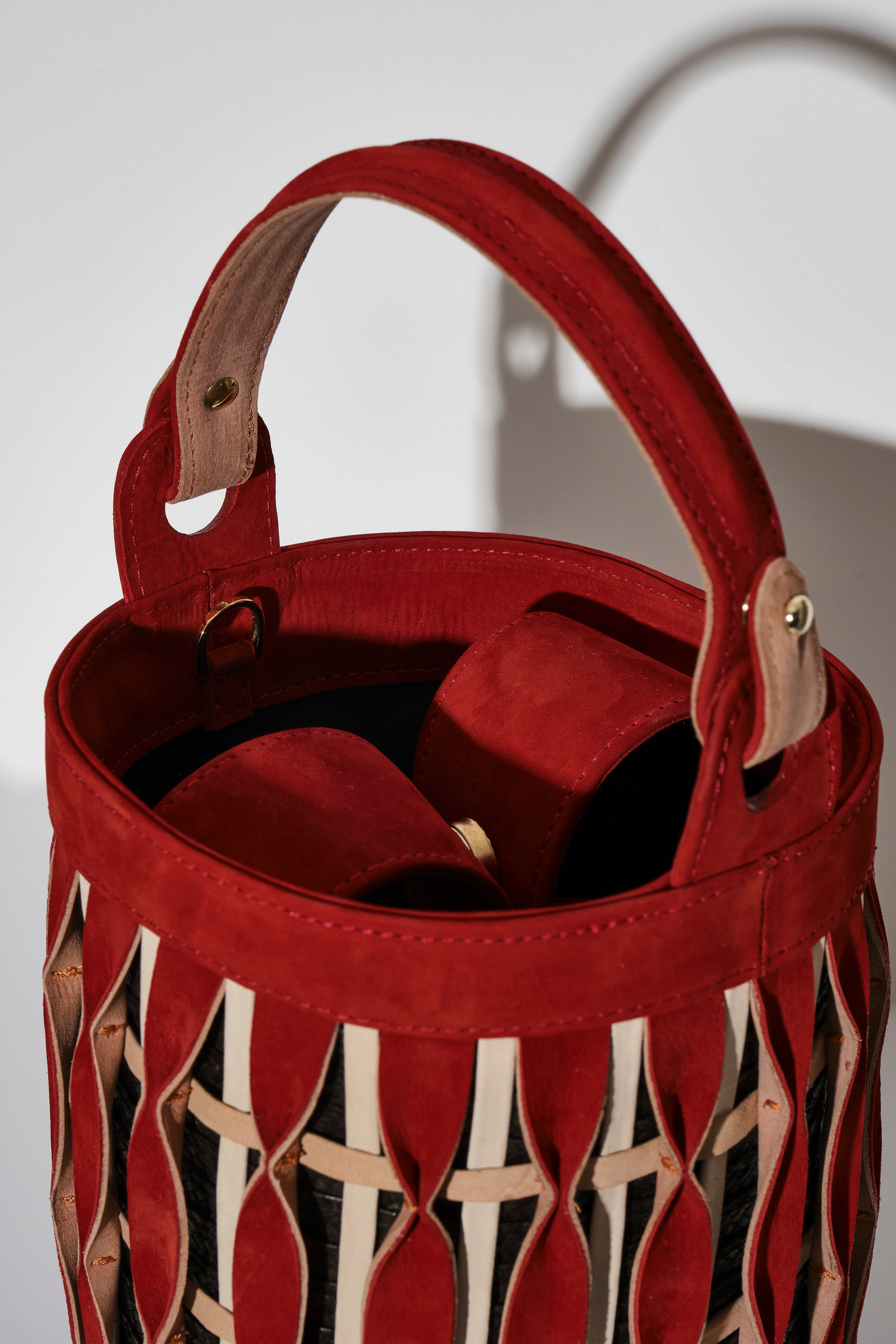 BUCKET RIO - Scarlet